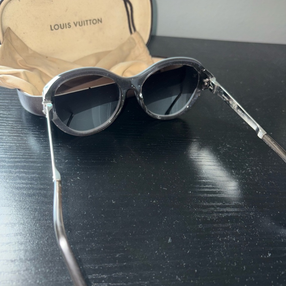 Louis Vuitton Black Sunglasses - Picture 2 of 4